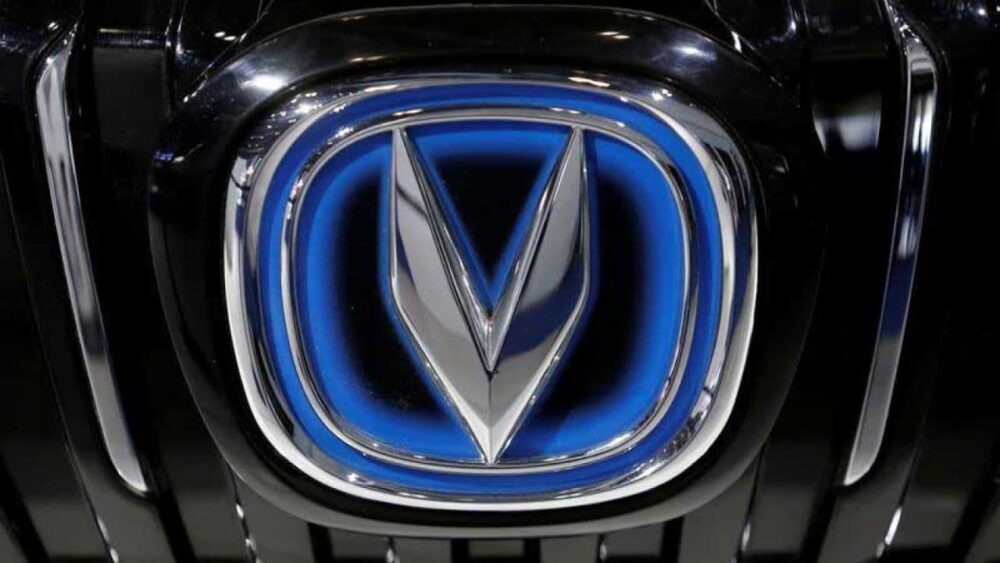 Chinese-car-giants-rev-up-for-India-as-rivals-hit-the-brakes-1280x720-1-e1611750615521.jpg